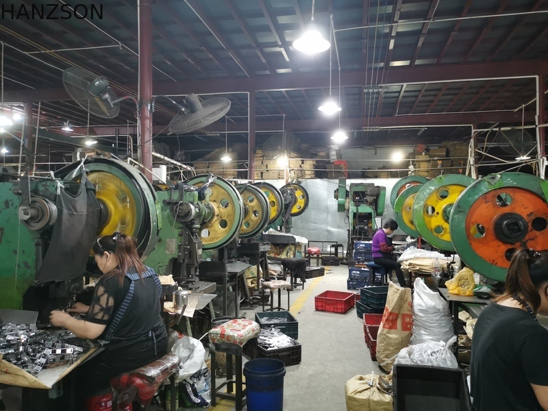 24*15 Size Stainless Steel 201 Nylon Wheel Heavy Duty Sliding Door Roller Wheel for Window and Door