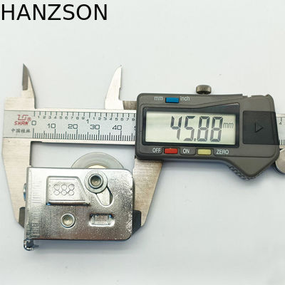 Oxidation Surfaced Closet Sliding Door Rollers Iron Zinc Material