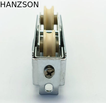 ลูกกลิ้งประตูบานเลื่อนอลูมิเนียมฝาครอบพลาสติก 1.2 มม. วัสดุแผ่นเหล็ก OEM